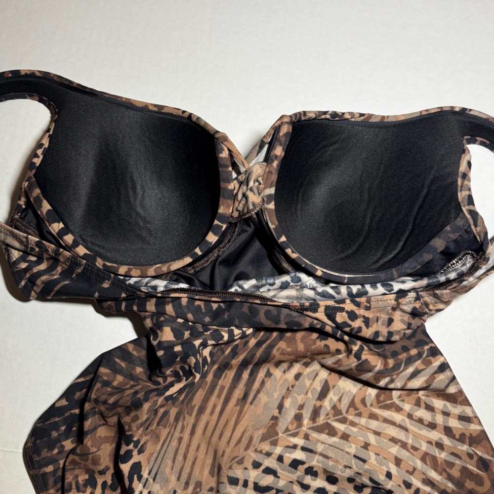 Miraclesuit It’s A Wrap Palm Animal Print One Piece Bathing Suit size 8 - Picture 5 of 10